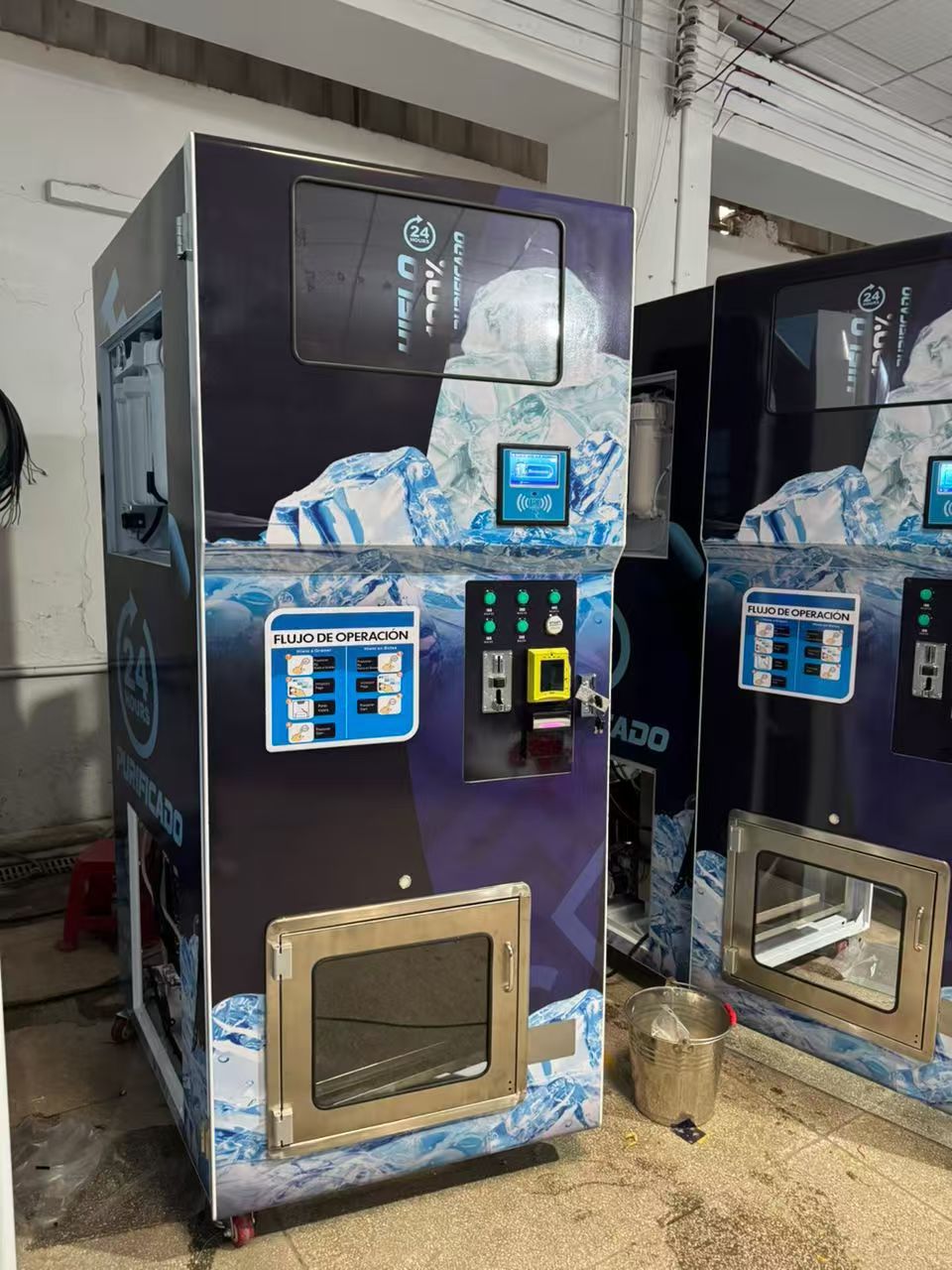 DISTRIBUTEUR AUTOMATIQUE DE GLACONS